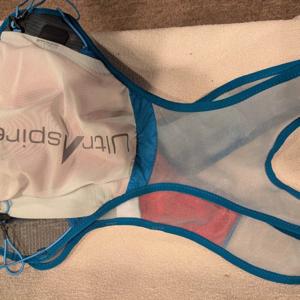 Ultraspire Ergo X Harness Running Vest with Water Bottle - Picture 3 of 6